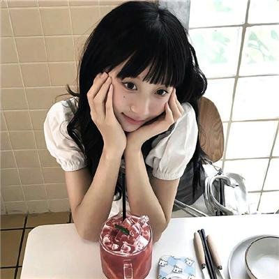 蝶舞莺歌