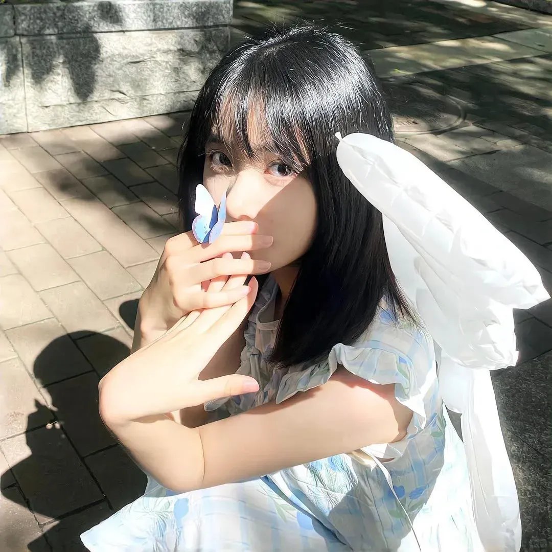 商谍